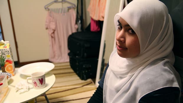 FBI Looks Into 'Anti-Muslim Bullying' Case In New York Promo Image