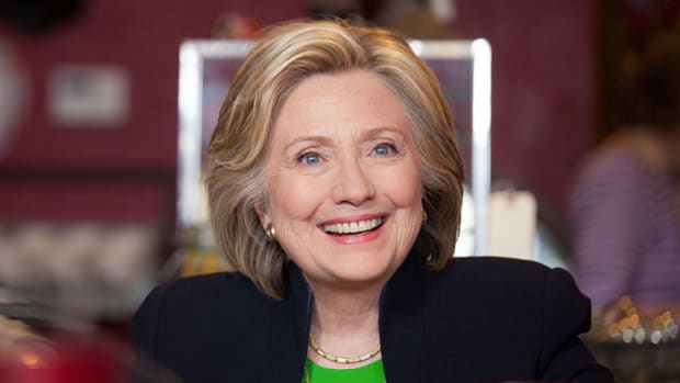 HillaryClintonPrivateServer.jpg