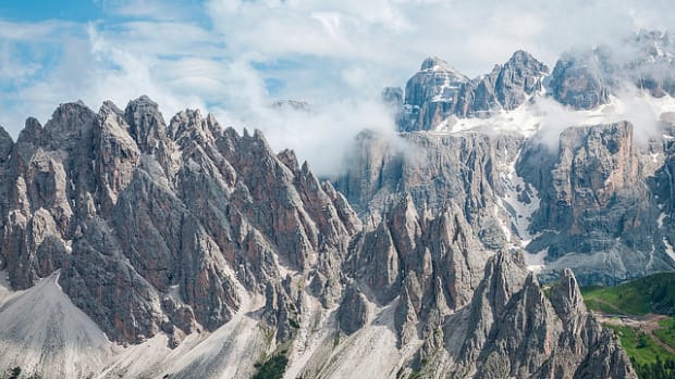 Dolomites mountains (stock photo)