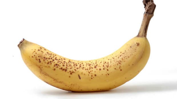 What Happens When You Eat A Spotted Banana (Video) Promo Image