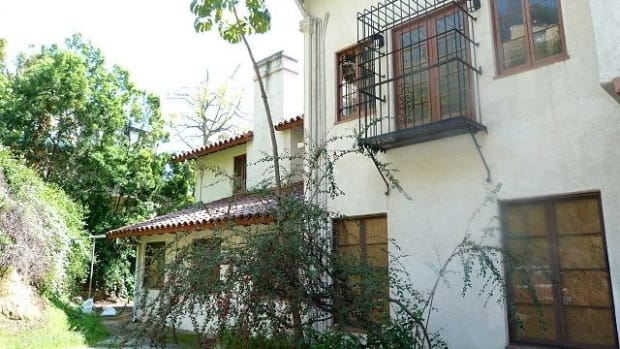 Infamous Los Feliz 'Murder House' Now For Sale (Photos) Promo Image