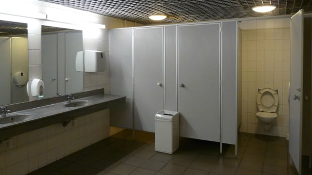 Cops: Girl Had Sex With 2 Dozen Boys In School Bathroom Promo Image