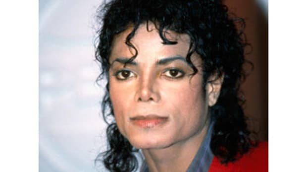 Police Report Reveals Discovery Of Child Porn In Michael Jackson's Home Promo Image