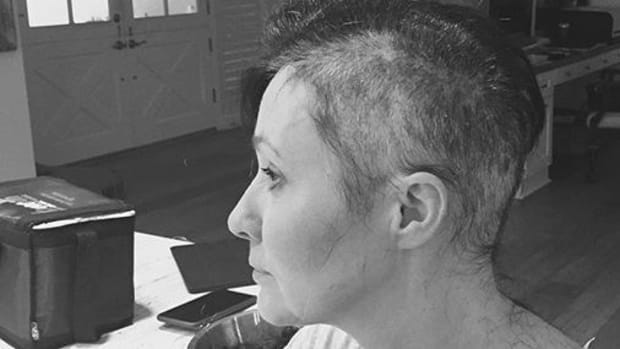 Shannen Doherty Shaves Head During Breast Cancer Battle Promo Image