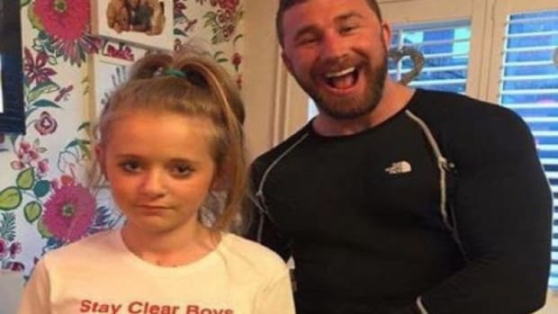 Dad Keeps Boys Away From His Daughter By Making Her Wear This Shirt (Photo) Promo Image