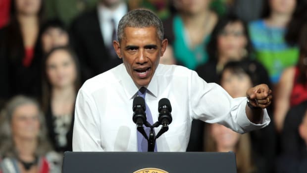 Obama Defends Obamacare During Award Acceptance Speech Promo Image