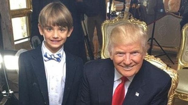 Secret Service Agents Take Selfies With Trump's Grandson Promo Image