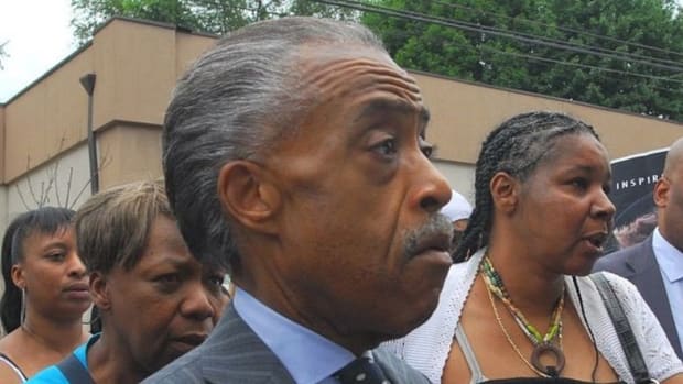 Al Sharpton Makes Final Decision Regarding Whether He Will Leave US Because Of Trump Promo Image