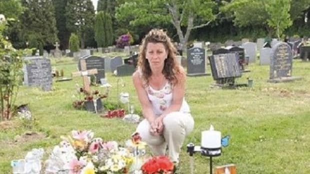 4-Year-Old's Headstone Removed Because One Person Complained (Photos) Promo Image