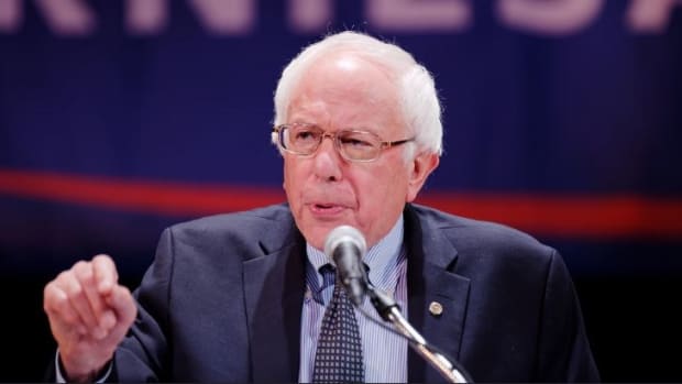 Sanders: Not All Trump Voters Are 'Racists And Sexists' Promo Image