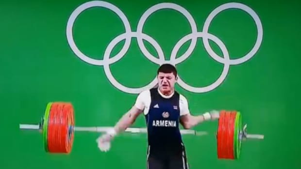 Armenian Olympic Weightlifter Dislocates Elbow (Video) Promo Image