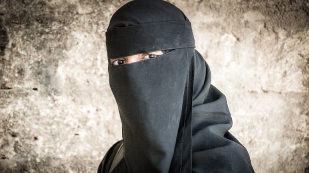 Georgia Lawmaker Drops Proposed Ban On Niqabs Promo Image