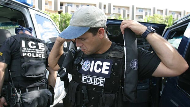 Lawmaker Warns Undocumented Immigrants Of ICE Raid Promo Image
