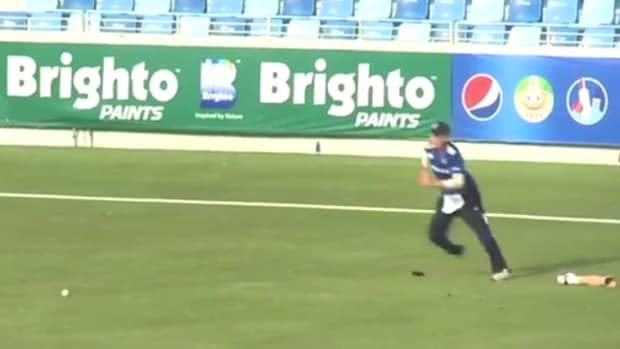 Cricket Player Loses Prosthetic Leg, Keeps Playing (Video) Promo Image
