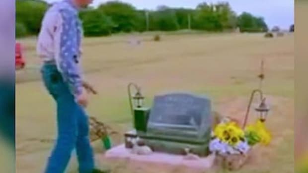 11-Year-Old Unexpectedly Dies, Dad Makes Shocking Discovery When He Sees Son's Grave Promo Image
