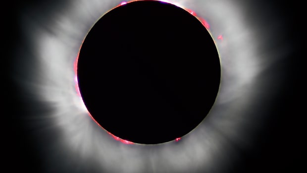 Rare Total Solar Eclipse For North America In 2017 Promo Image