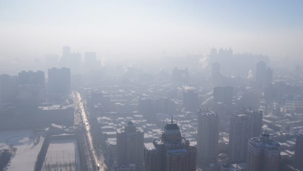 China Passes New Pollution Law As Smog Chokes Cities Promo Image