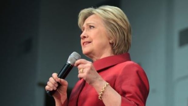 FBI Finds 15,000 New Emails Clinton Didn't Turn Over Promo Image