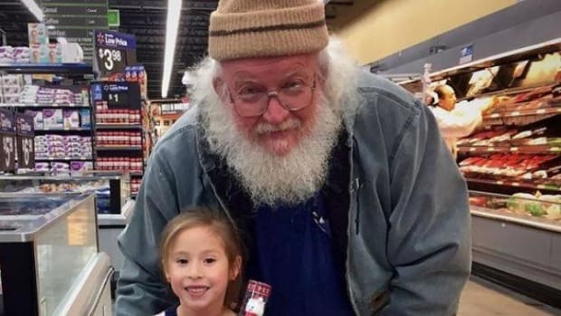 Mother's Walmart Trip Takes Unexpected Turn When Daughter Starts Talking To Older Man (Photo) Promo Image