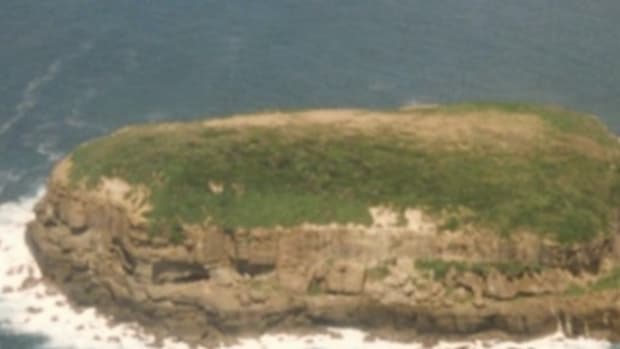 Navy Airship Spots Word Spelled Out On Island, Reacts Quickly (Photo) Promo Image