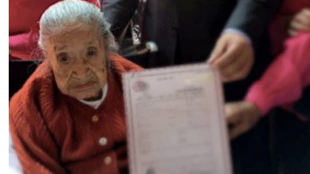 Woman, 117, Dies Hours After Receiving Birth Certificate Promo Image