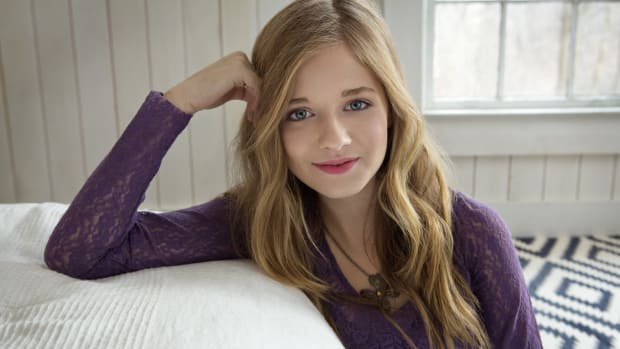 Jackie Evancho 'Disappointed' In Trump On Trans Issue Promo Image