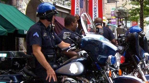 Officer Uses Taser On Surrendering Homeless Man (Video) Promo Image
