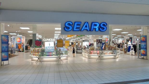 Sears And Kmart Latest Retailers To Drop Trump Products Promo Image