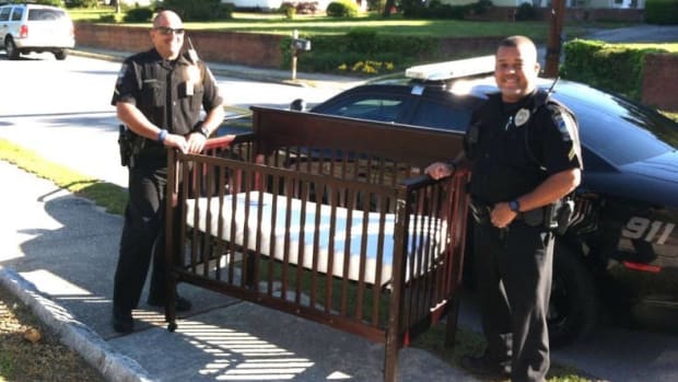 Cops Ask Grieving Mom For Baby's Crib  Promo Image