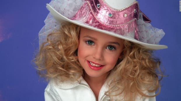 Experts Question DNA Samples In JonBenet Ramsey Case Promo Image