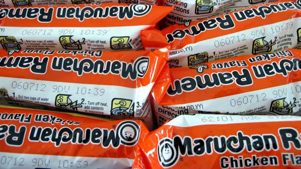 Doctors Issue Warning About One Of America's Most Popular Foods; If You Eat It, Stop ASAP  Promo Image