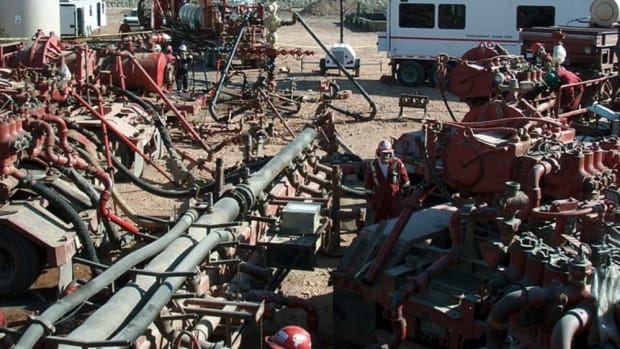 Geologists Find 20 Billion Barrels Of Oil In Texas Promo Image