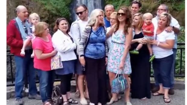 Family Receives The Best Photo-Bomb Ever (Video) Promo Image