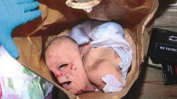 Police Make Upsetting Discovery After Discovering Man's Bloody Face Masks (Photos) Promo Image