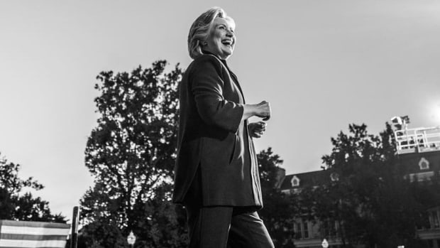 GOP Strategist: Clinton Could Win 400 Electoral Votes Promo Image