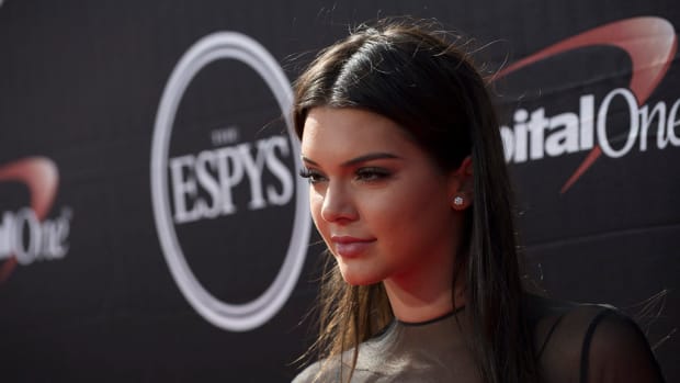 Kendall Jenner Sparks Controversy With Pepsi Ad (Video) Promo Image