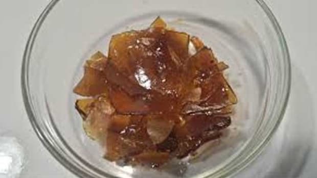 Experts Raise Concern Over Increased Use Of Dabs Promo Image