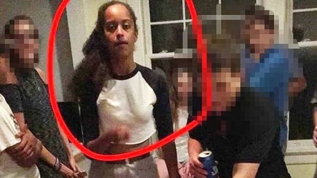 Malia Obama Plays Beer Pong At A Party (Photos) Promo Image