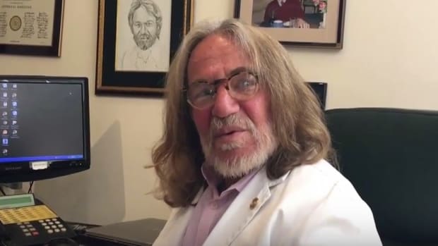 Trump's Doctor Wrote Health Letter In Minutes (Video) Promo Image