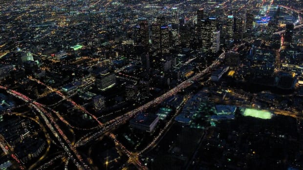 Downtown LA Hits Highest Vacancy Rate Since 2000 Promo Image