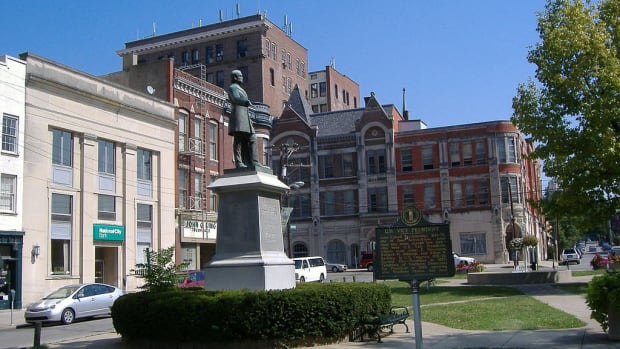 Lexington Removes Confederate Statues Promo Image