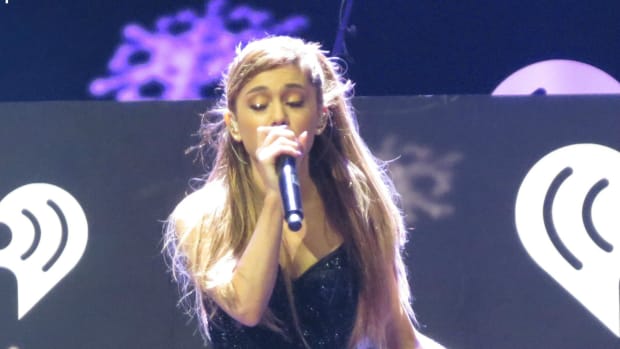 Ariana Grande Will Have A Benefit Concert In Manchester Promo Image