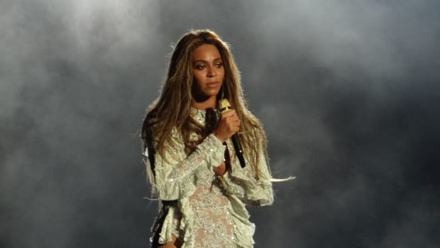 Beyonce's Parents Accused Of Child Abuse Promo Image