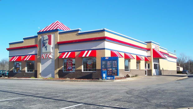 Inspired By Trump Tweet, KFC Mocks McDonald's Promo Image