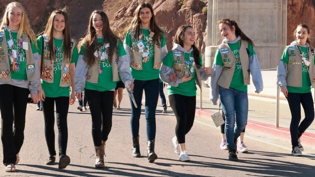 Girl Scouts Say Children Should Not Be Forced To Hug Promo Image