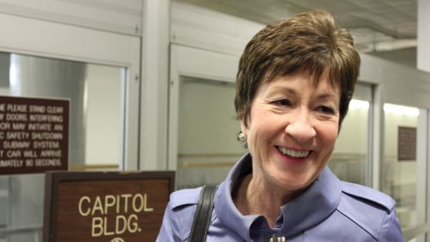 Susan Collins Applauded In Airport For Obamacare Vote Promo Image
