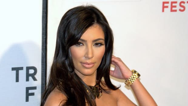 Post-Baby Kim Kardashian Selfie Sparks Controversy (Photo) Promo Image