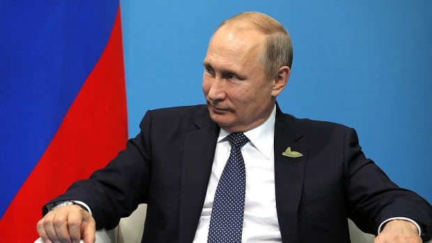 Putin Announces He Will Run For Fourth Term Promo Image