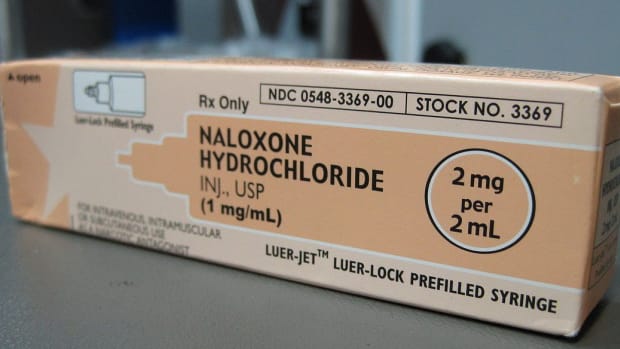 Doctors: Naloxone Works But Won't Solve Opioid Problem Promo Image