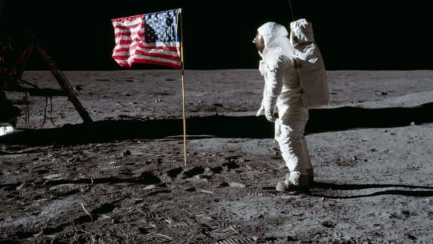 Trump Wants To See America Return To The Moon Promo Image